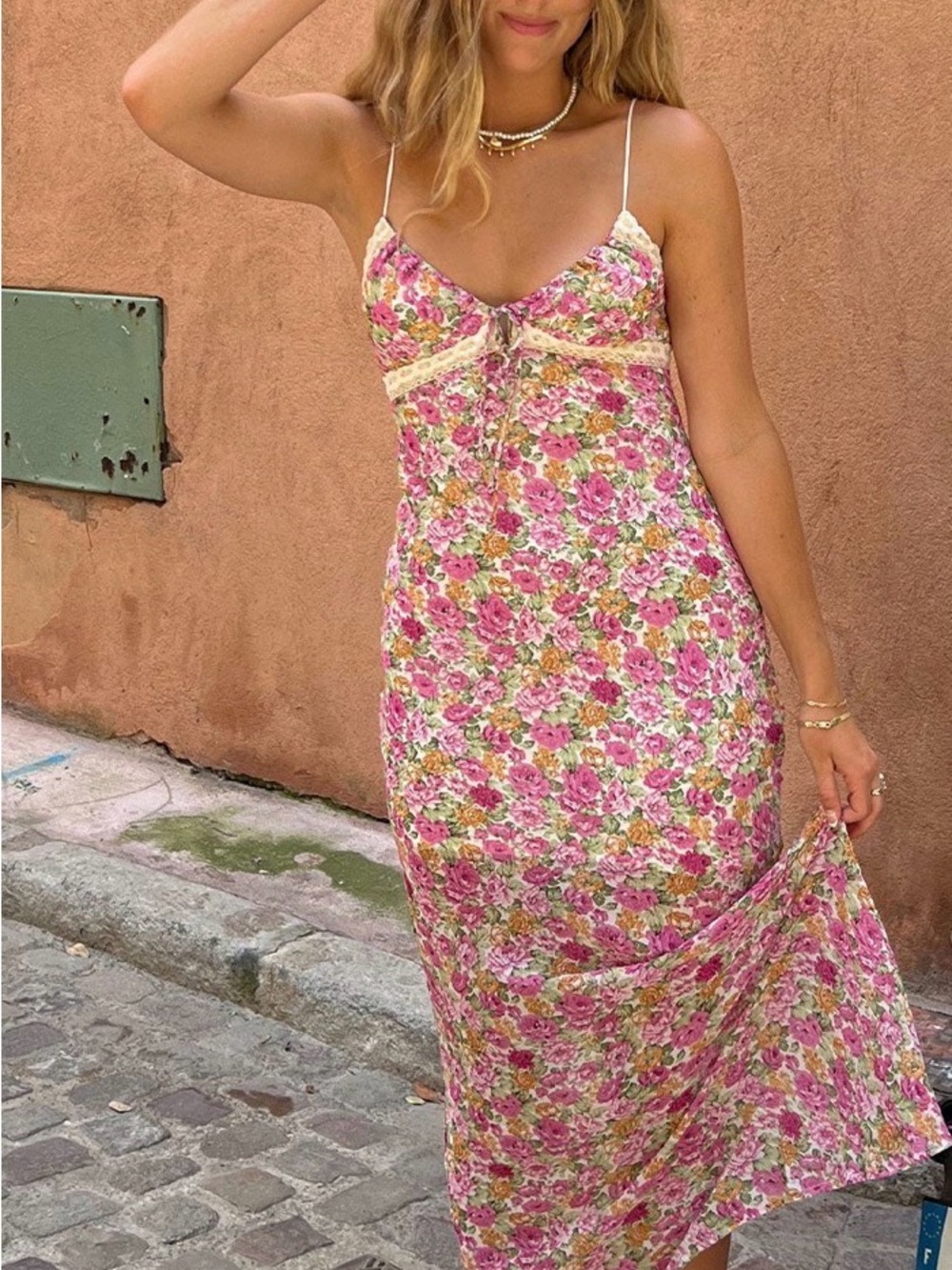Gorgeous floral print maxi dress
